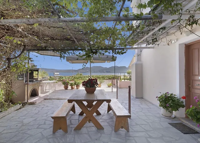 Lägenhet Tasoula One Bedroom Sea View *