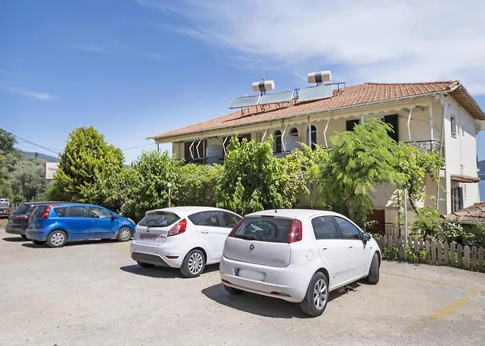 Tasoula One Bedroom Sea View Lägenhet