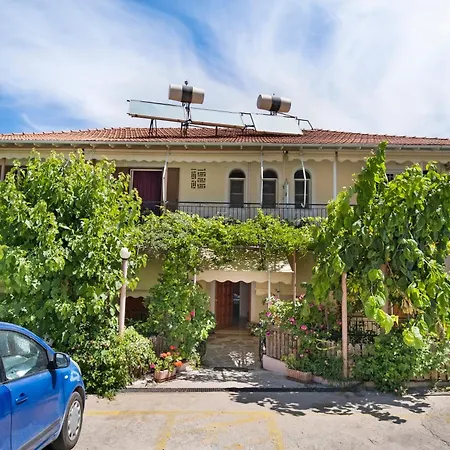 Tasoula One Bedroom Sea View 아파트